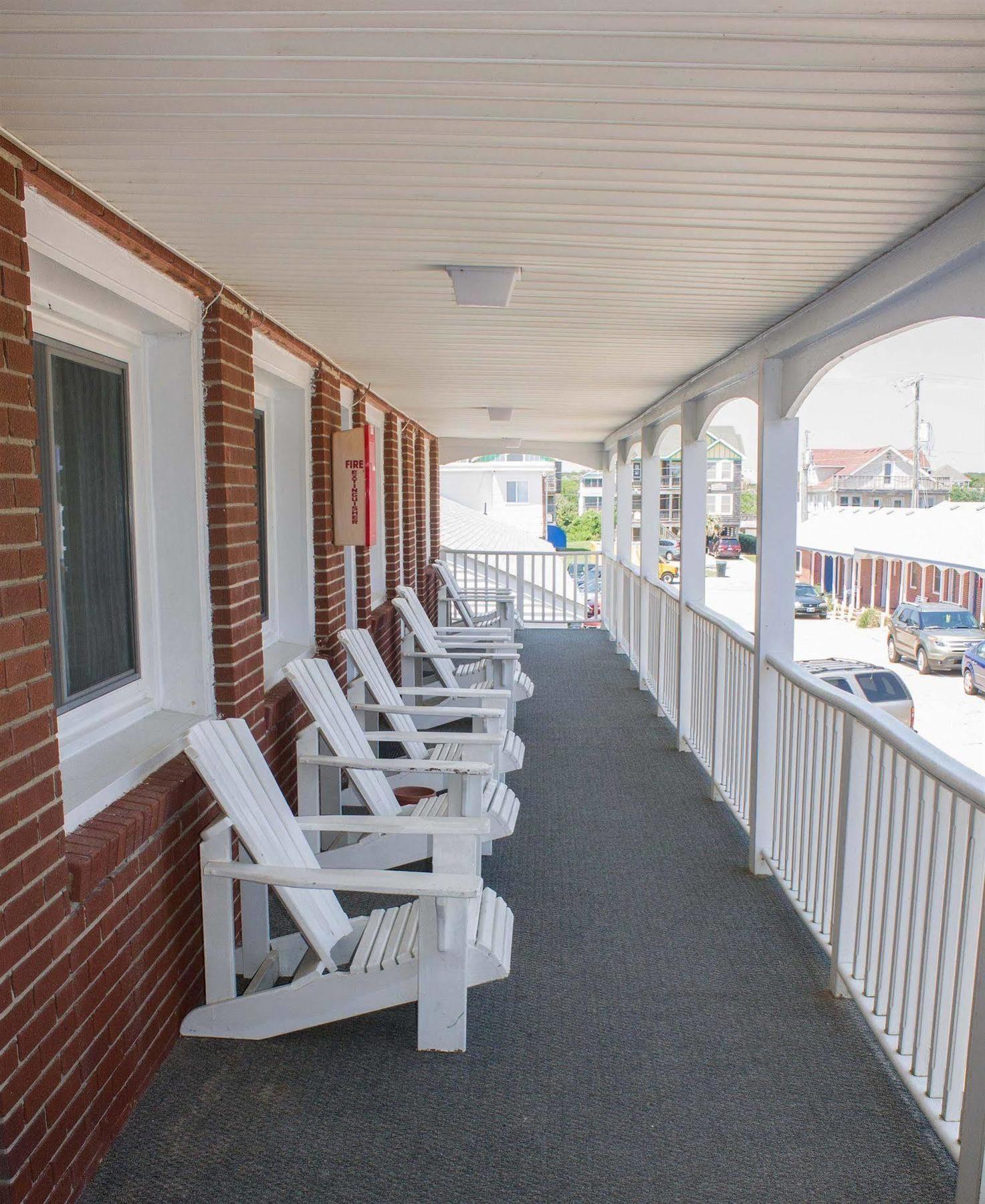 Colonial Inn Nags Head Bagian luar foto