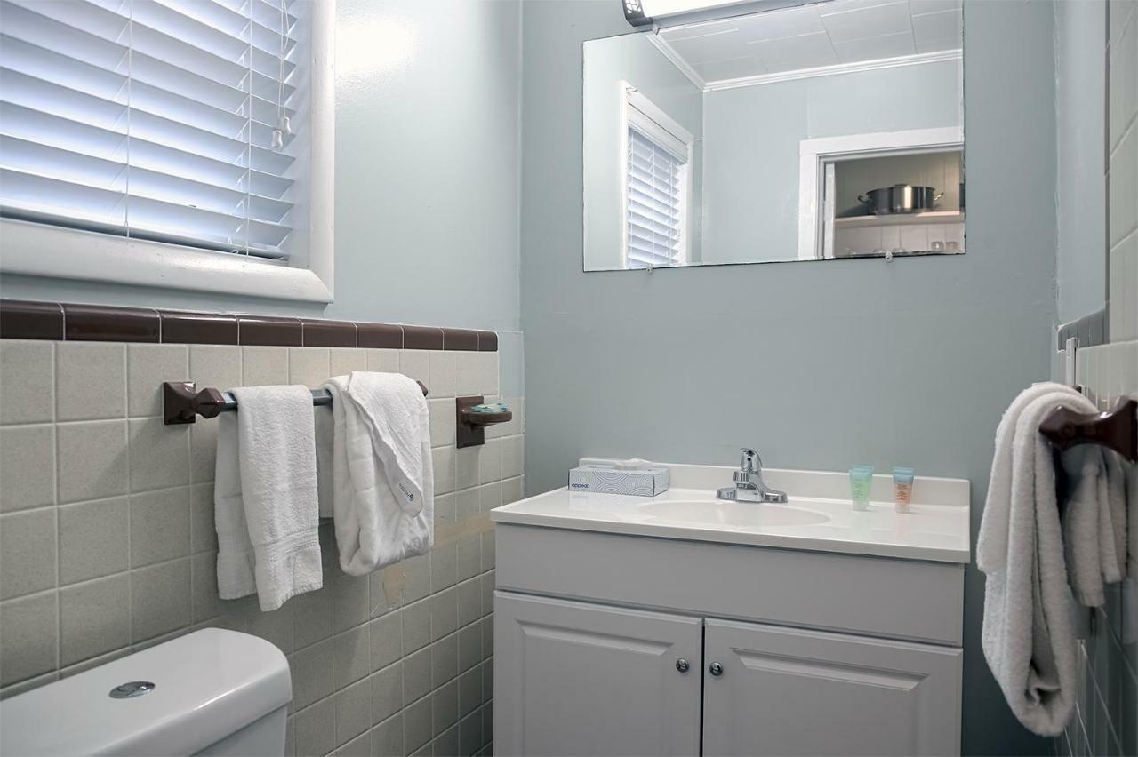 Colonial Inn Nags Head Bagian luar foto