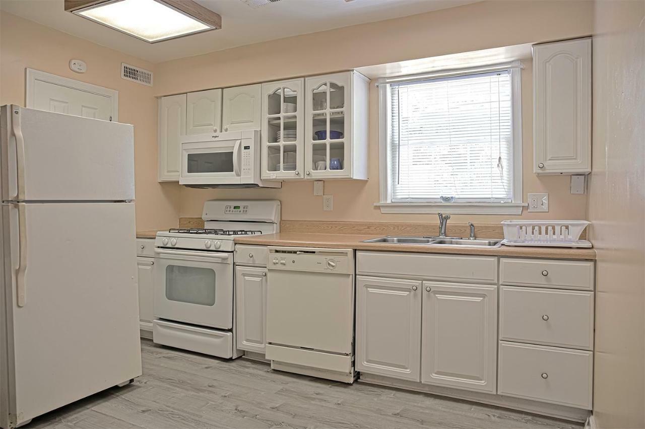 Colonial Inn Nags Head Bagian luar foto