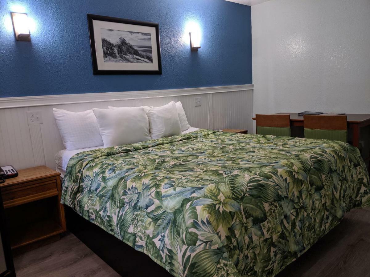 Colonial Inn Nags Head Bagian luar foto